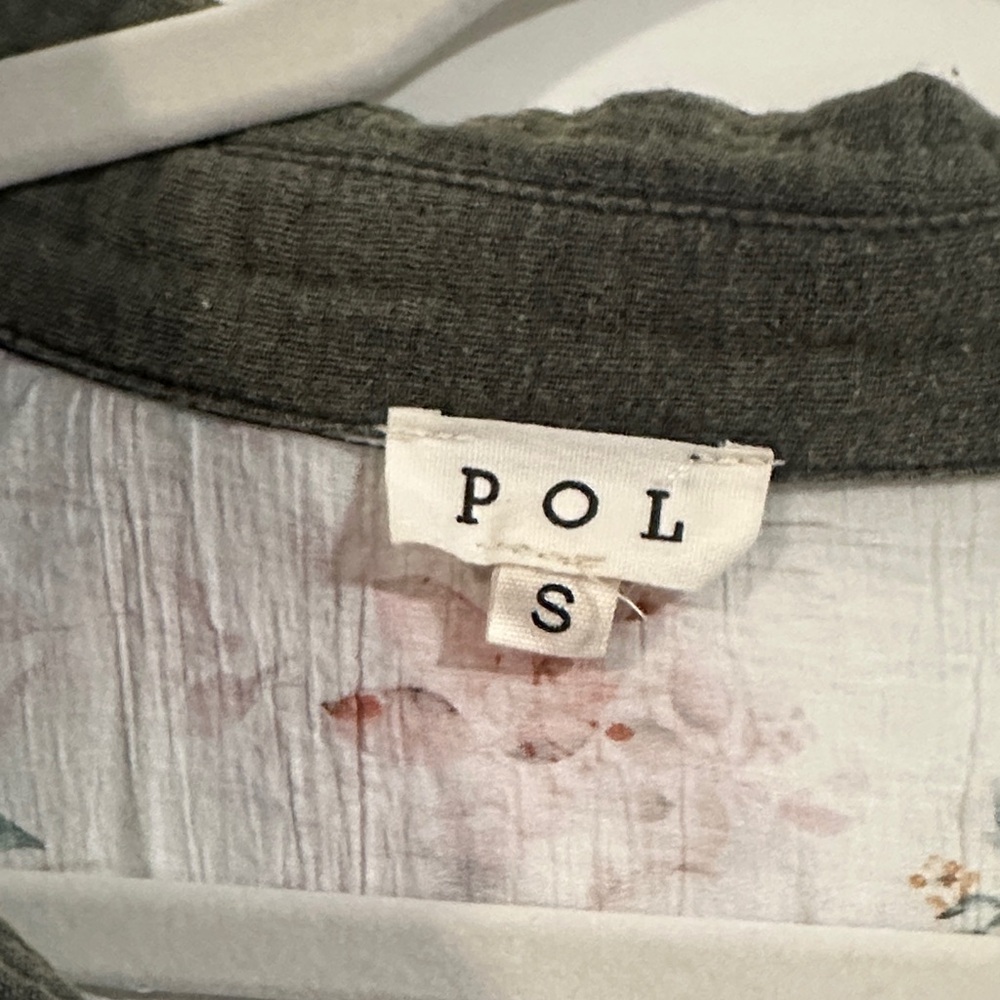 POL patchwork button up top - Picture 2 of 4